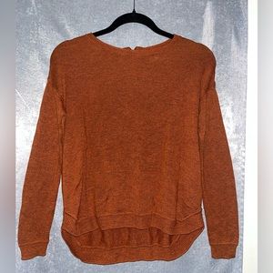 H&M Women’s Cognac pullover sweater